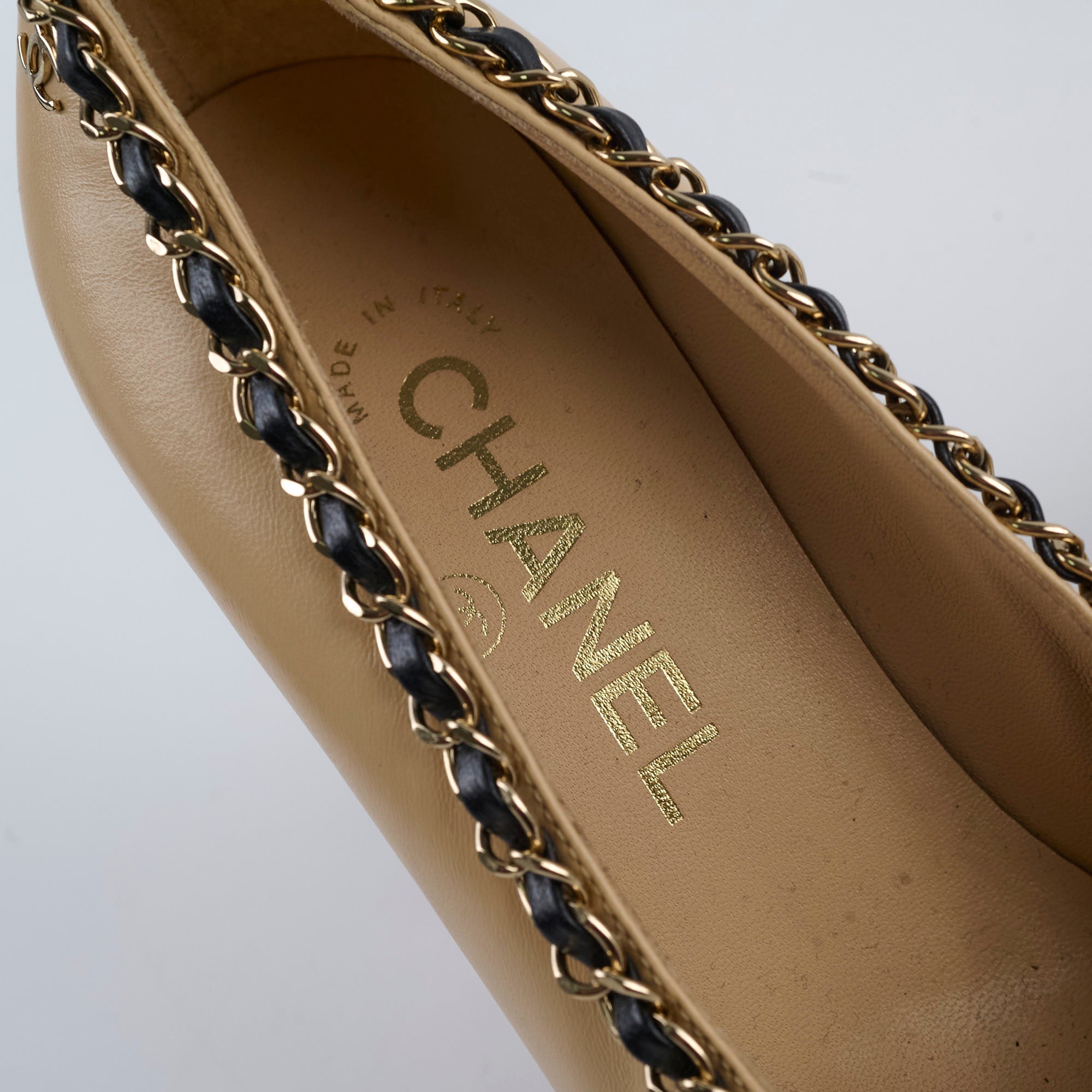 Chanel Chain Cap Toe Pumps Beige Size 35.5