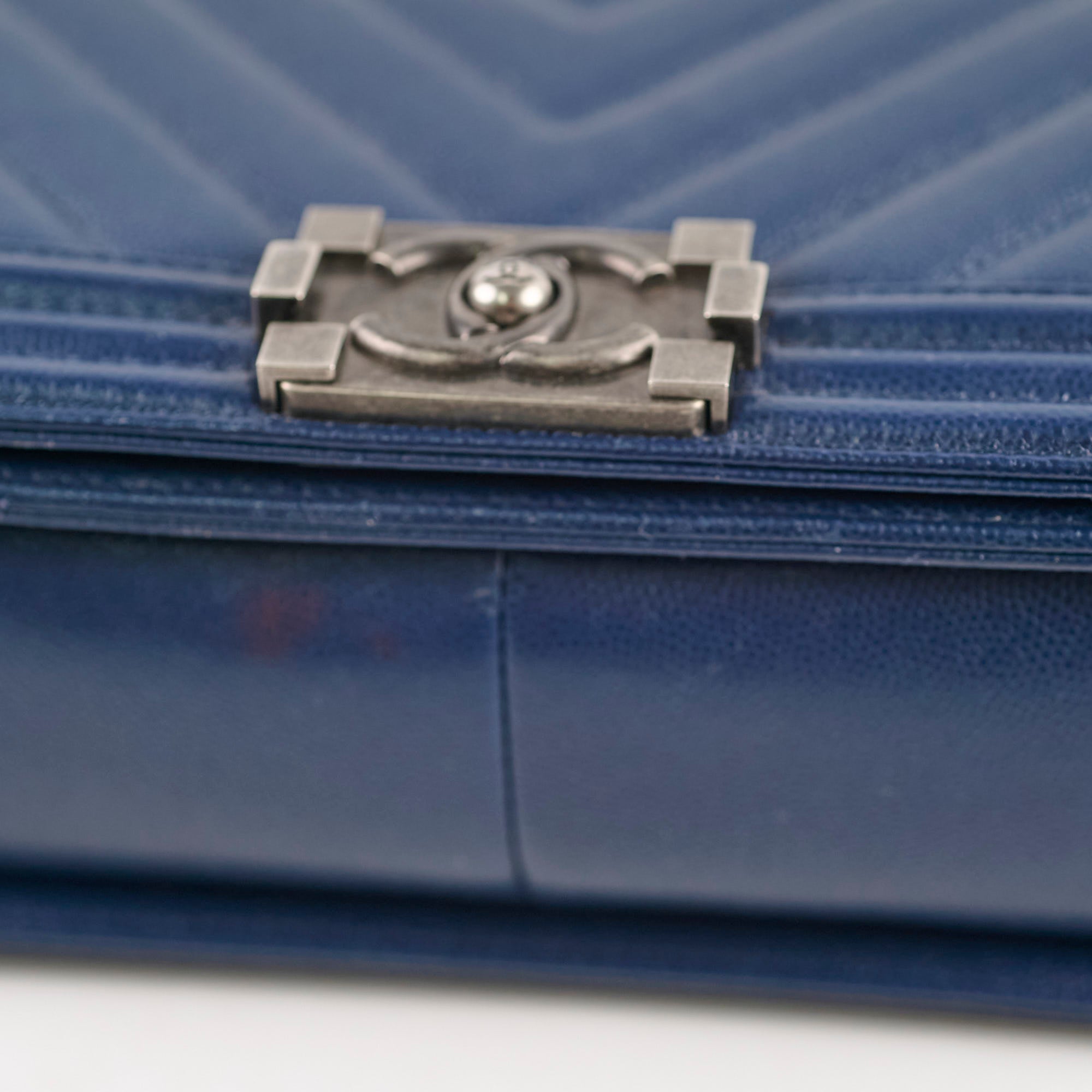 Chanel Boy Old Medium Chevron Navy Caviar (24 Series)
