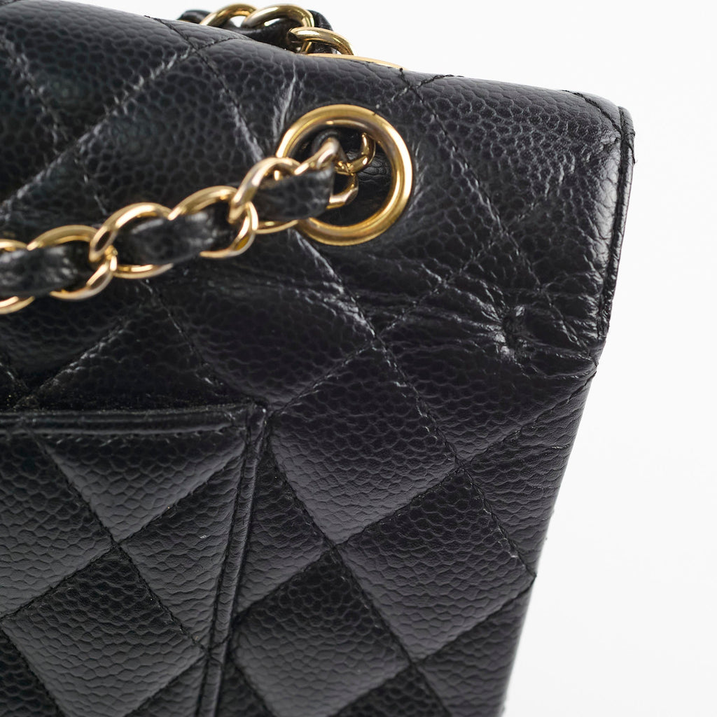 Chanel Medium/Large Caviar Classic Double Flap GHW Black