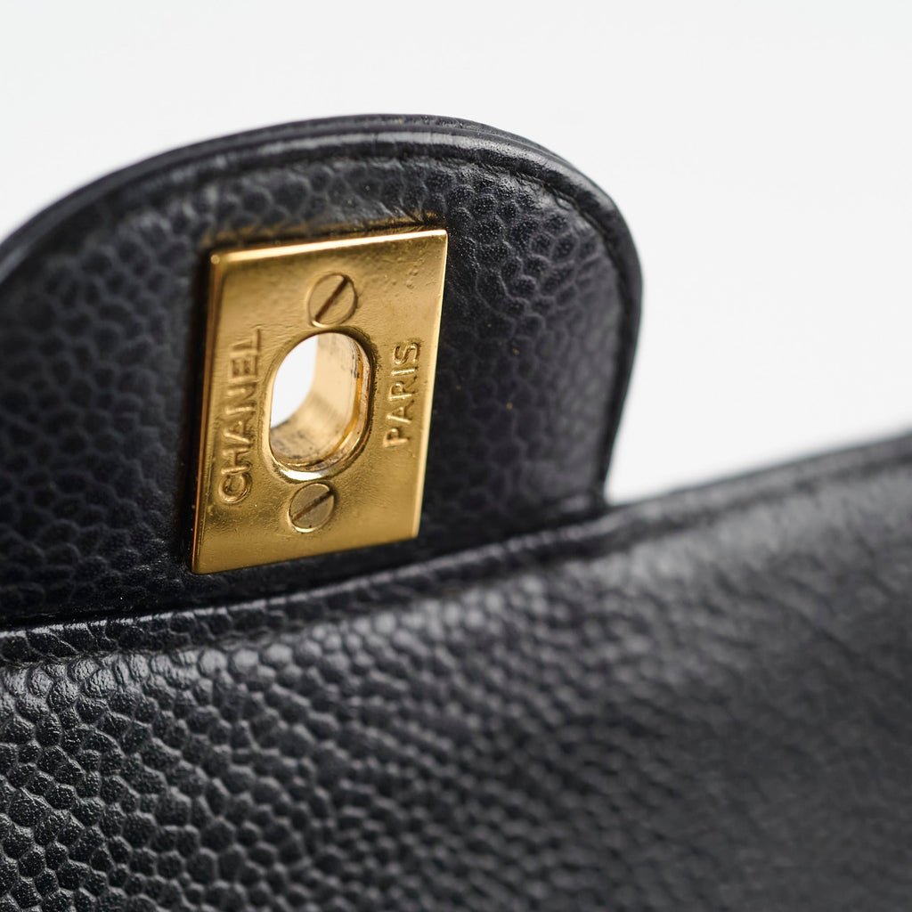 Chanel Medium/Large Caviar Classic Double Flap GHW Black