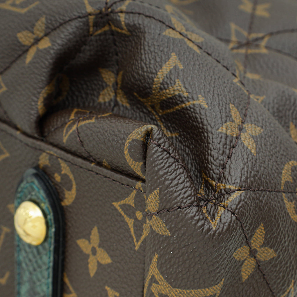 Louis Vuitton Ltd.Ed. Etoile Exotique Tote MM Bag