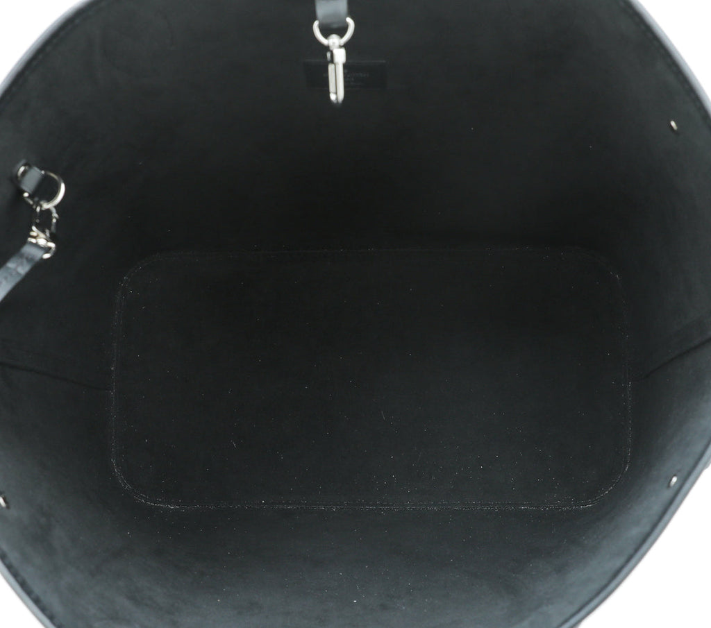 Louis Vuitton Noir Neverfull MM Bag
