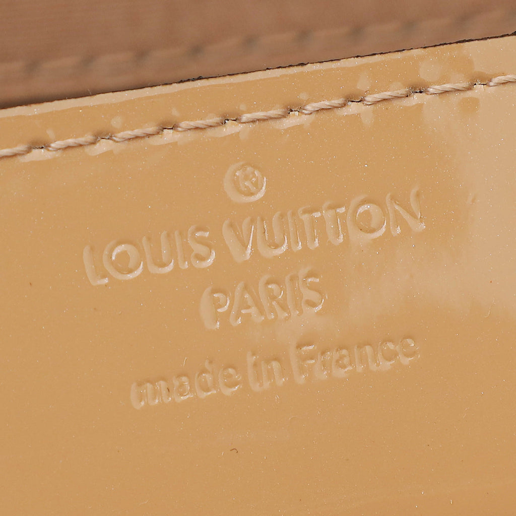Louis Vuitton Nude Vernis Louise Clutch
