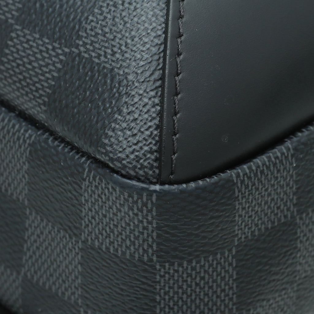 Louis Vuitton Graphique Avuenue Sling Bag