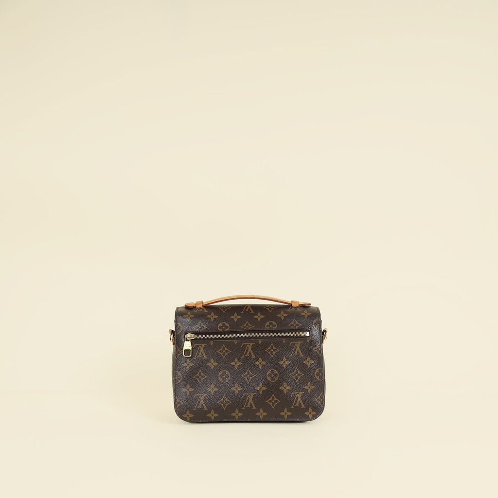 Louis Vuitton Monogram Pochette Metis Bag