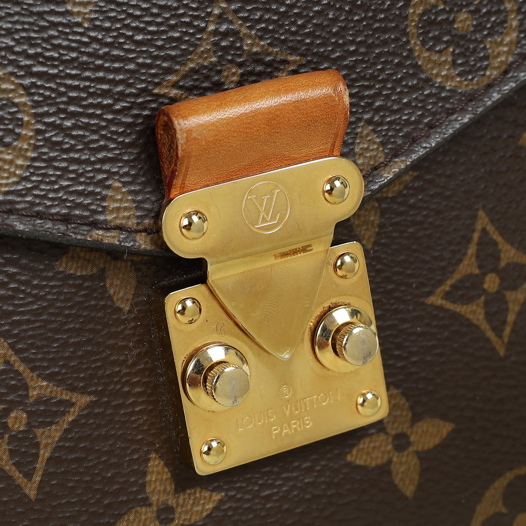 Louis Vuitton Monogram Pochette Metis Bag
