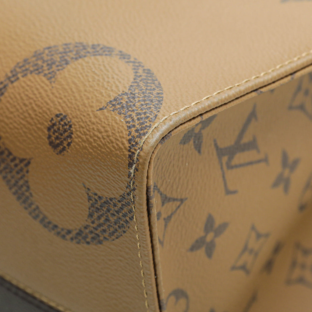 Louis Vuitton Monogram Reverse Giant Onthego MM Bag