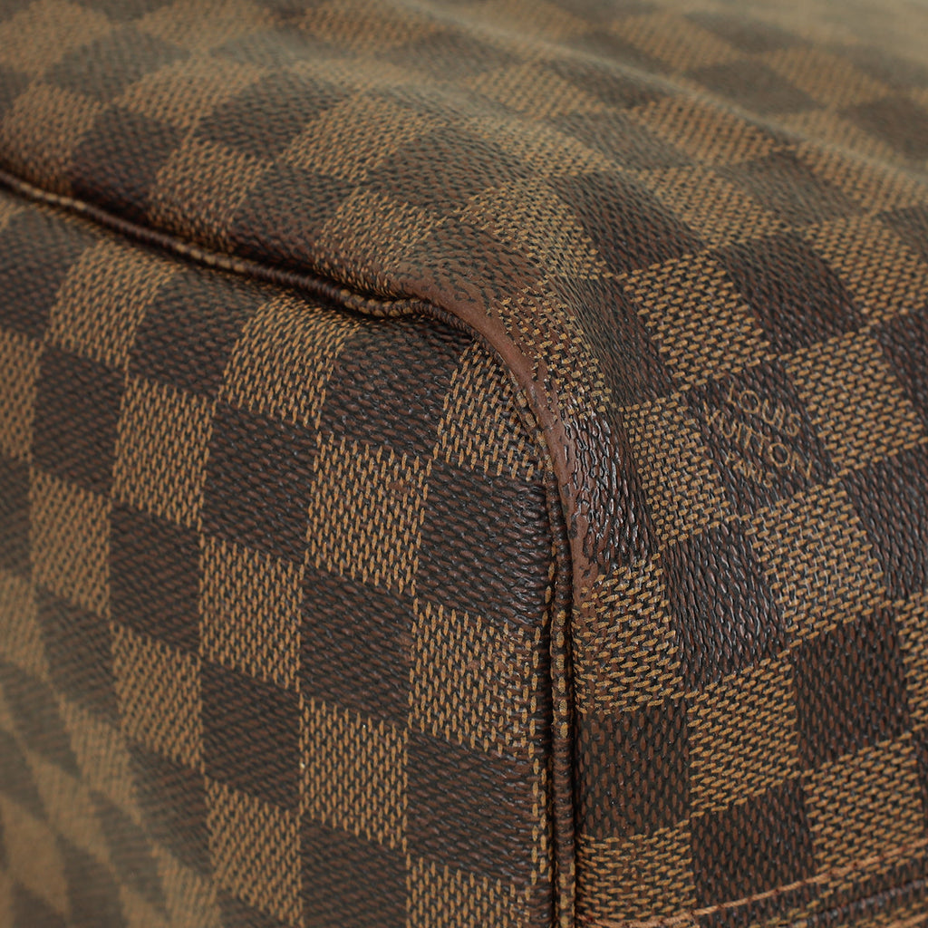 Louis Vuitton Damier Ebene Neverfull MM Bag