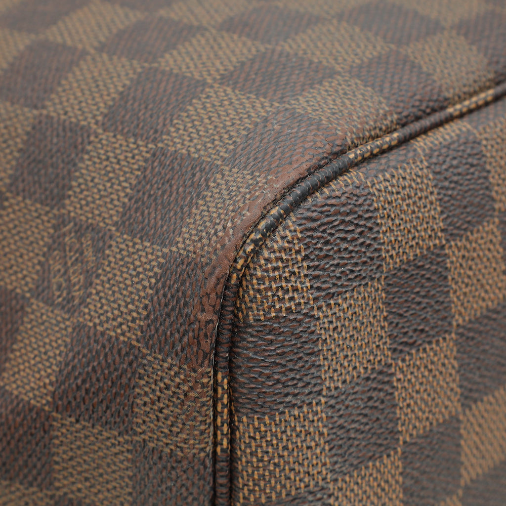 Louis Vuitton Damier Ebene Neverfull MM Bag