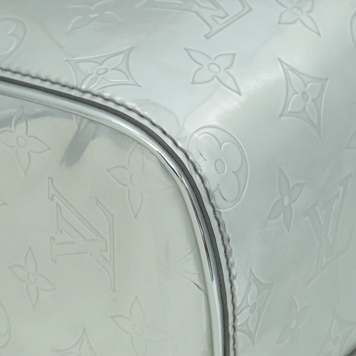 Louis Vuitton Monogram Mirror Silver Keepall Mirror 50 Bandouliere Bag