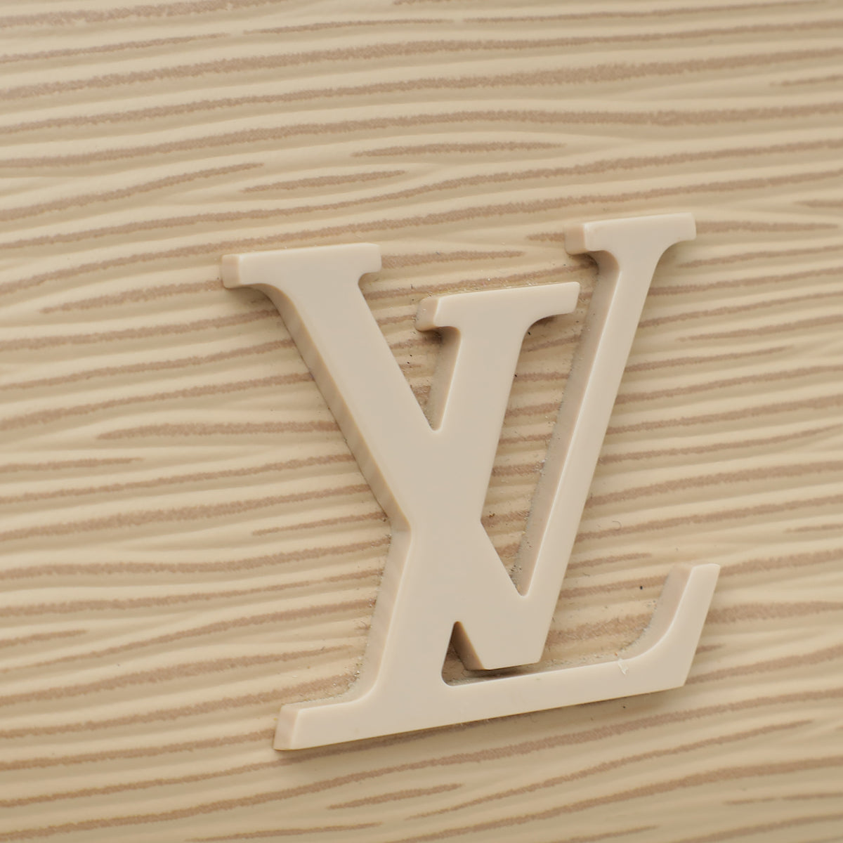 Louis Vuitton Dune Cluny MM Bag W/ Twilly