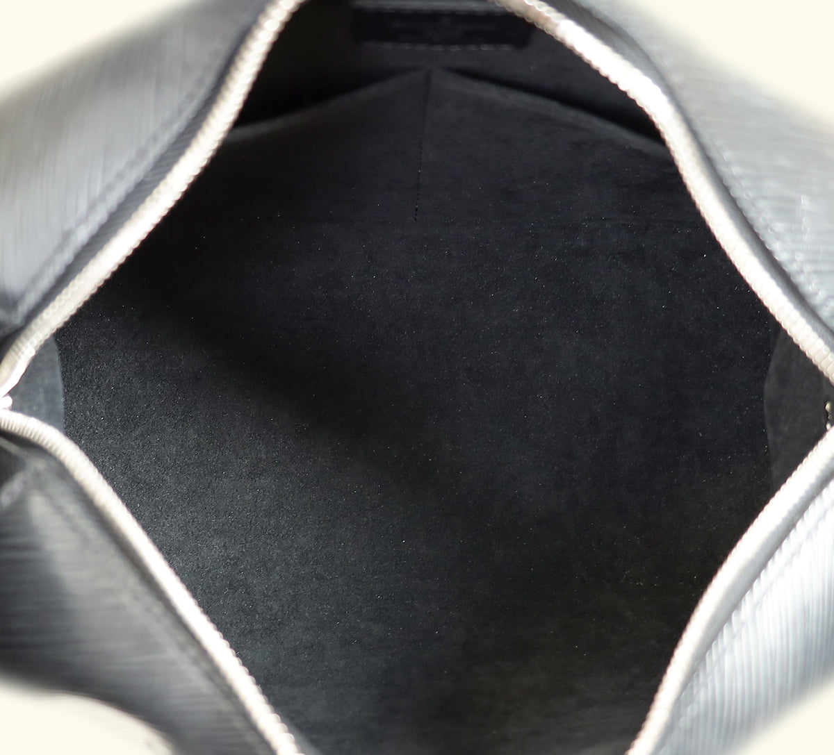 Louis Vuitton Black Speedy 25 Bandouliere Bag