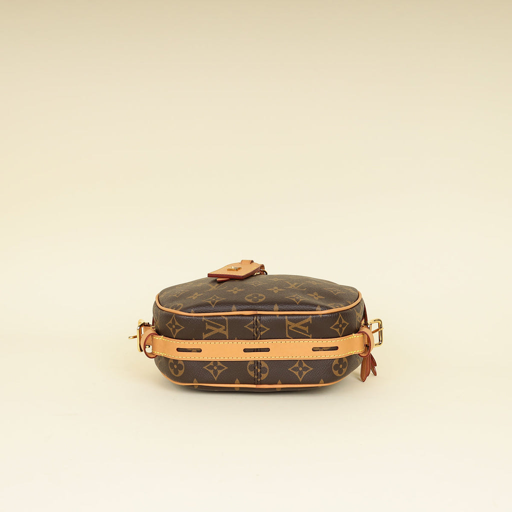 Louis Vuitton Monogram Boite Chapeau Souple MM Bag