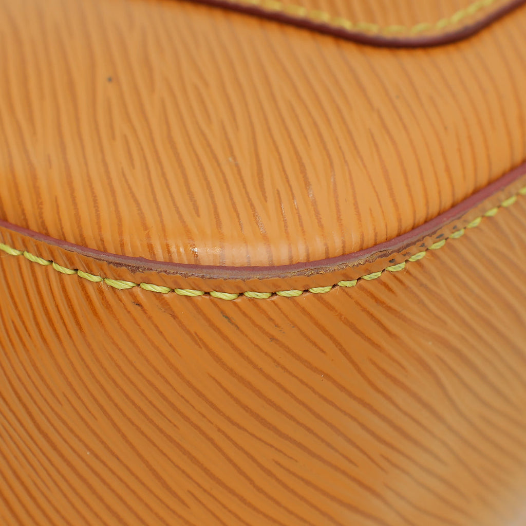 Louis Vuitton Honey Gold Marelle Bag