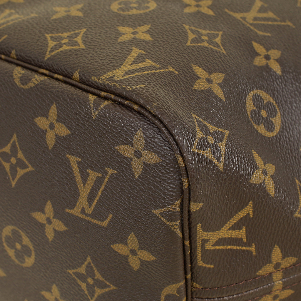 Louis Vuitton Monogram Neverfull MM Bag