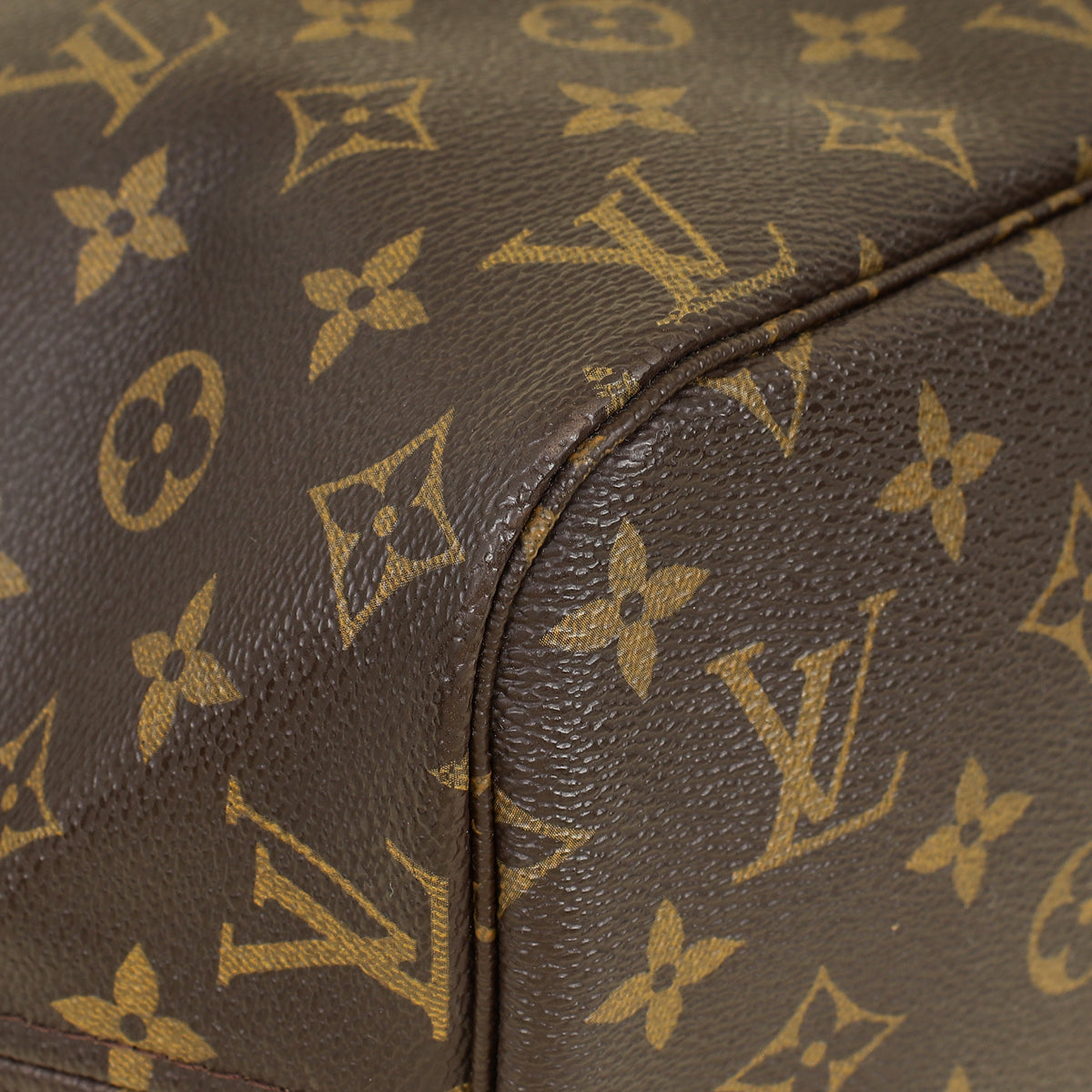 Louis Vuitton Monogram Neverfull MM Bag