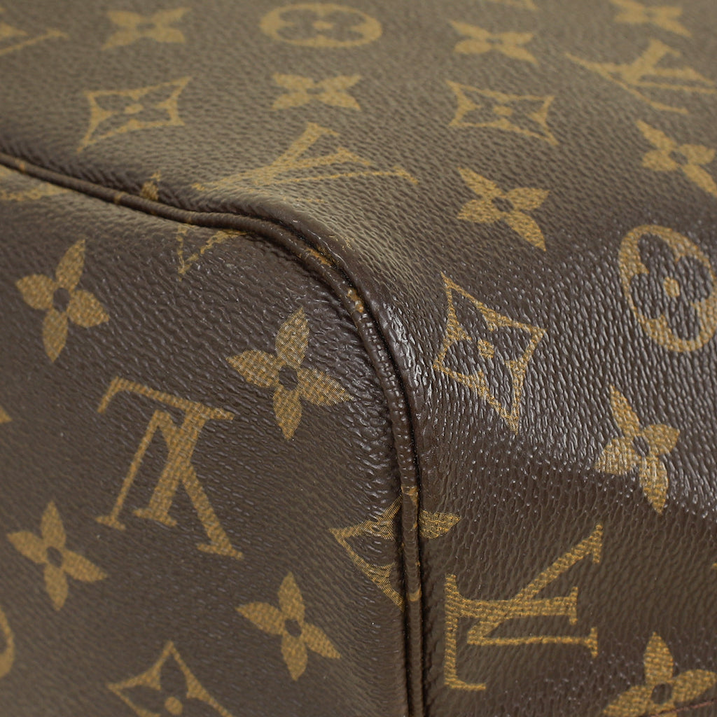 Louis Vuitton Monogram Neverfull MM Bag