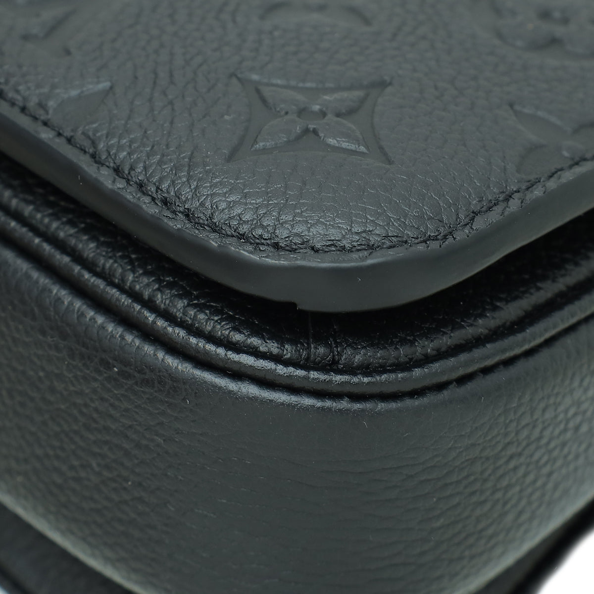 Louis Vuitton Black Monogram Empreinte Pochette Metis East West Bag