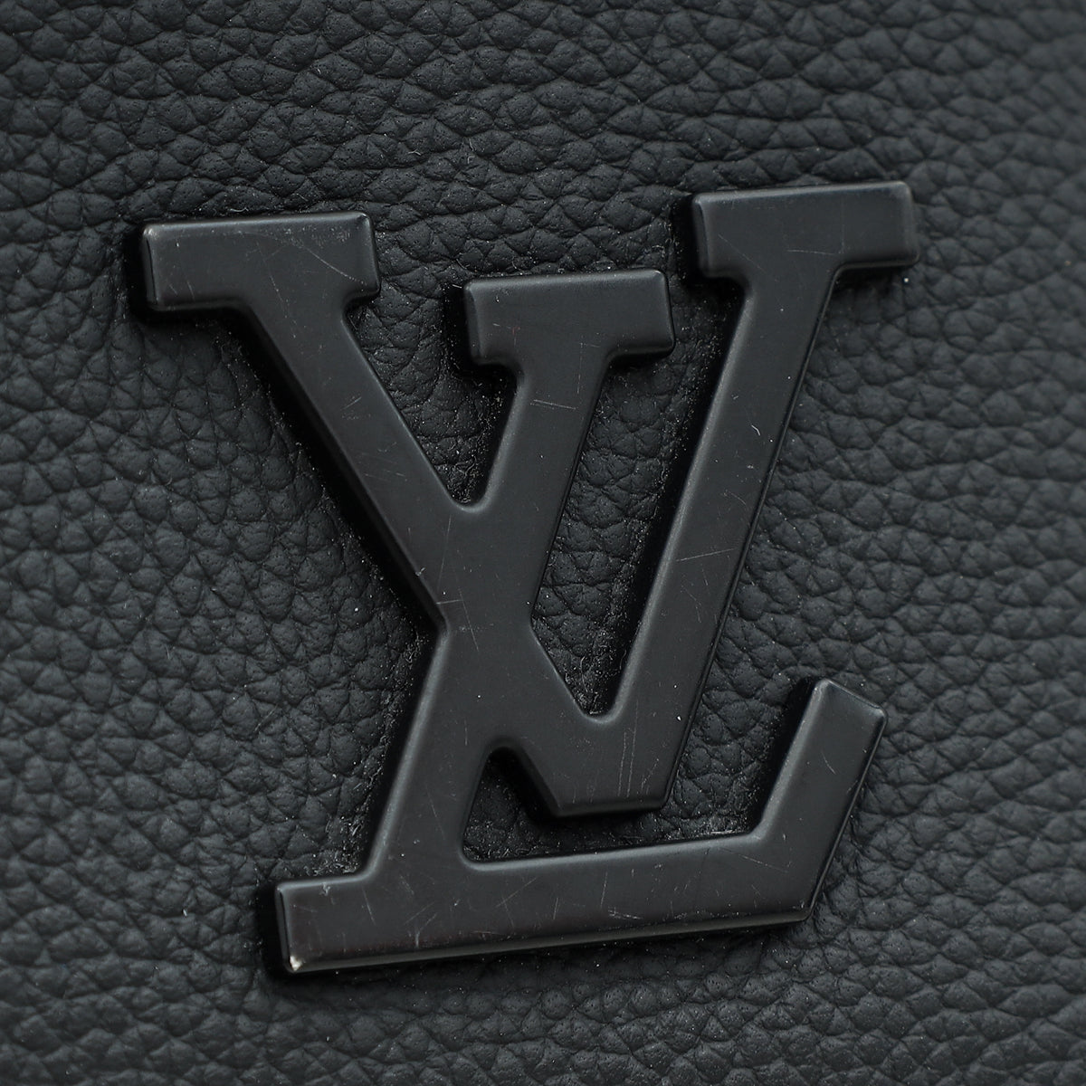 Louis Vuitton Black Takeoff Aerogram Men's Pouch W/ B.J Initial Tag