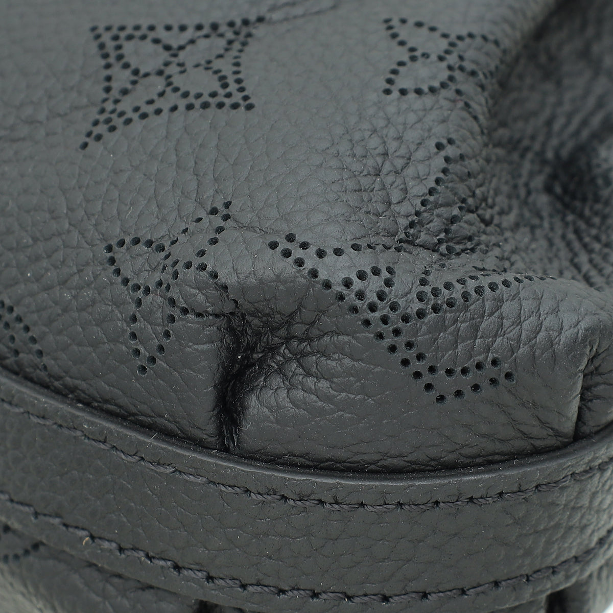Louis Vuitton Noir Mahina Monogram Scala Mini Pouch
