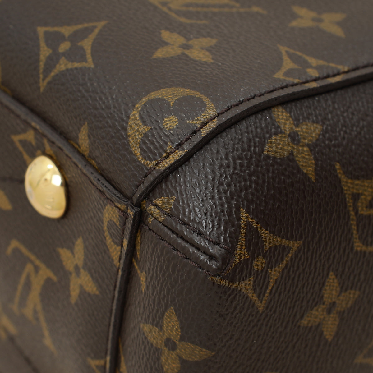 Louis Vuitton Monogram Montaigne BB Bag