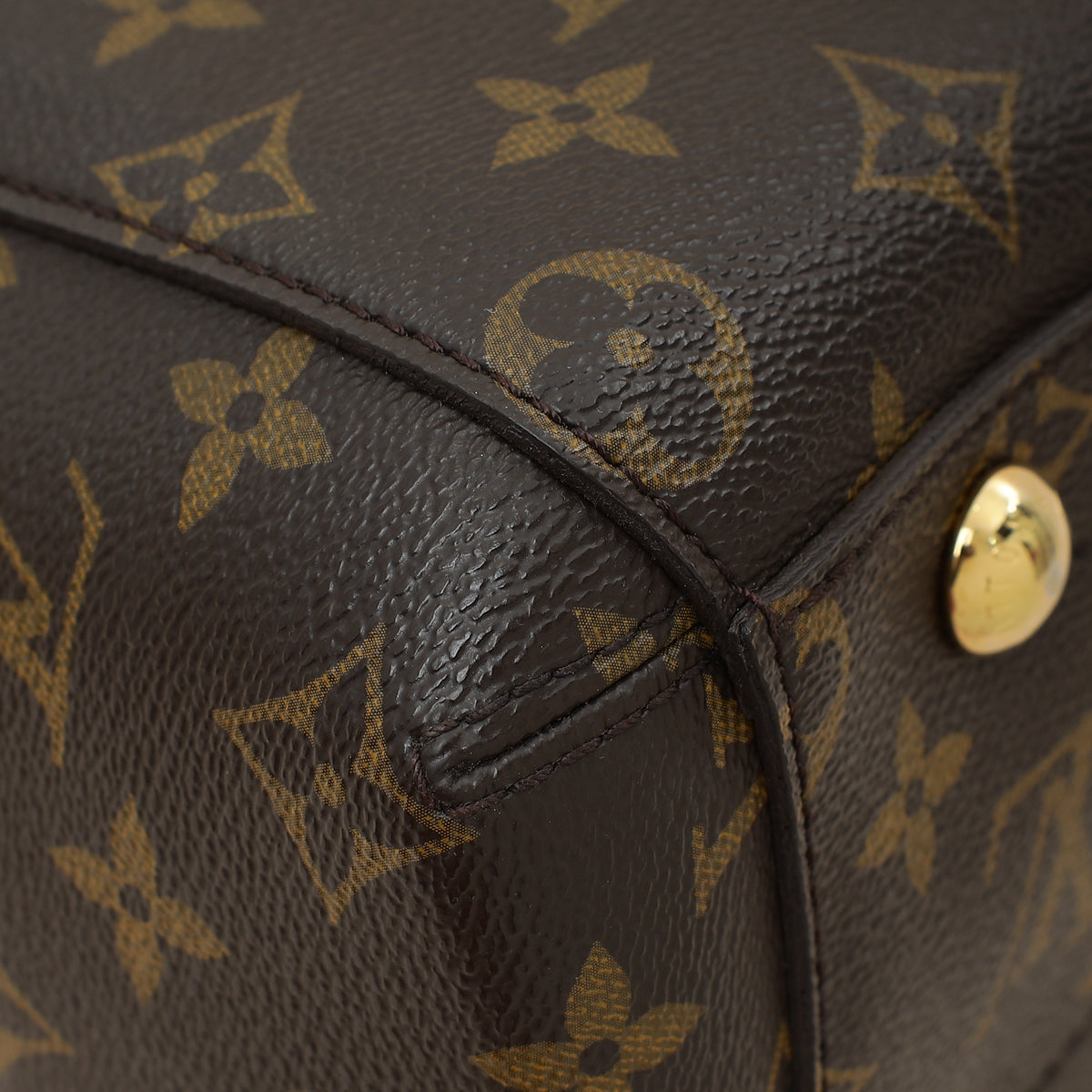 Louis Vuitton Monogram Montaigne BB Bag