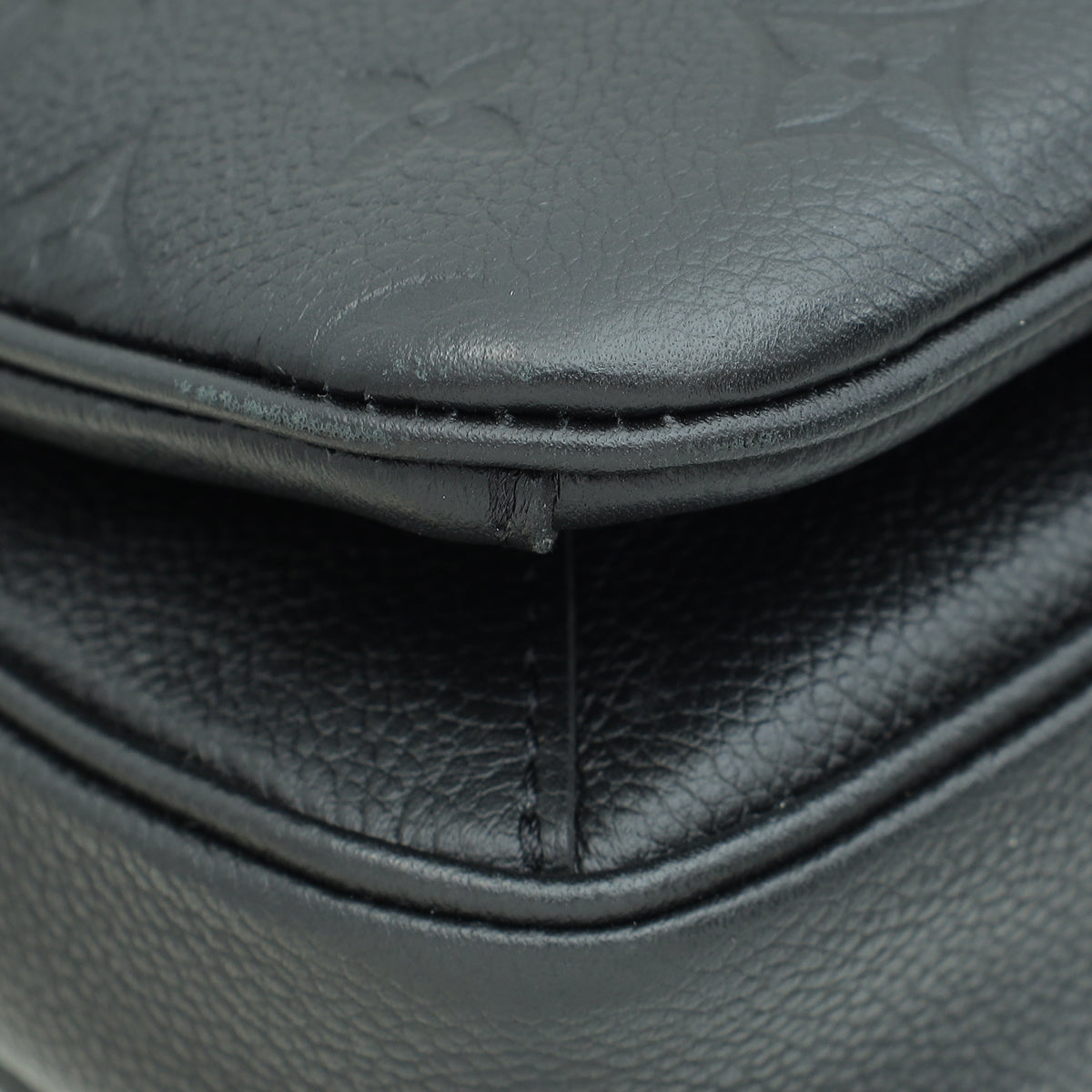 Louis Vuitton Black Monogram Empreinte Pochette Metis Bag