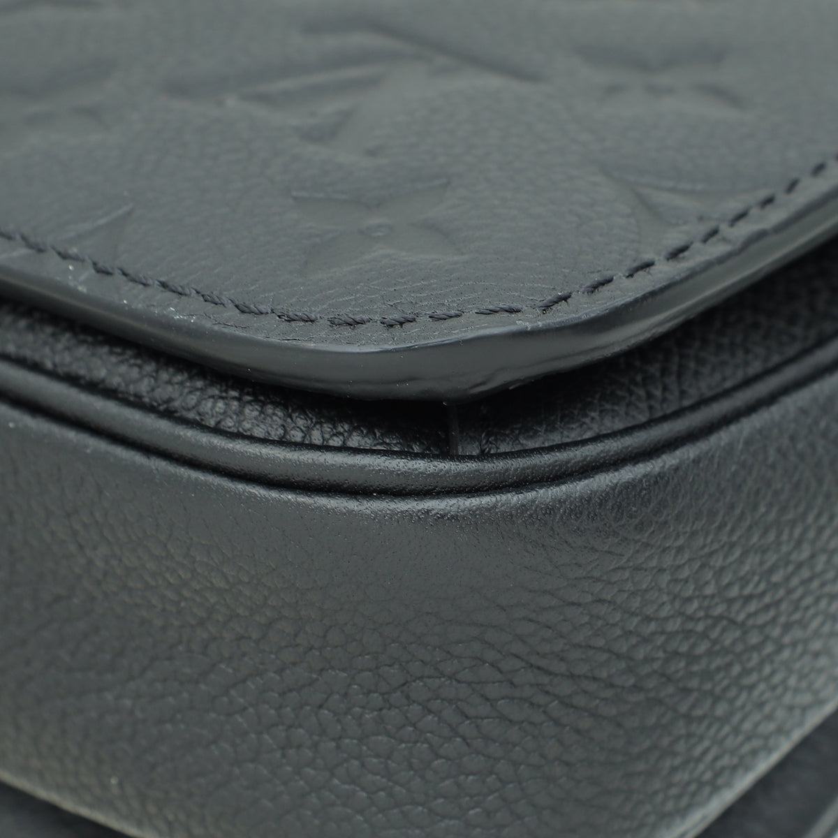 Louis Vuitton Black Monogram Empreinte Pochette Metis Bag