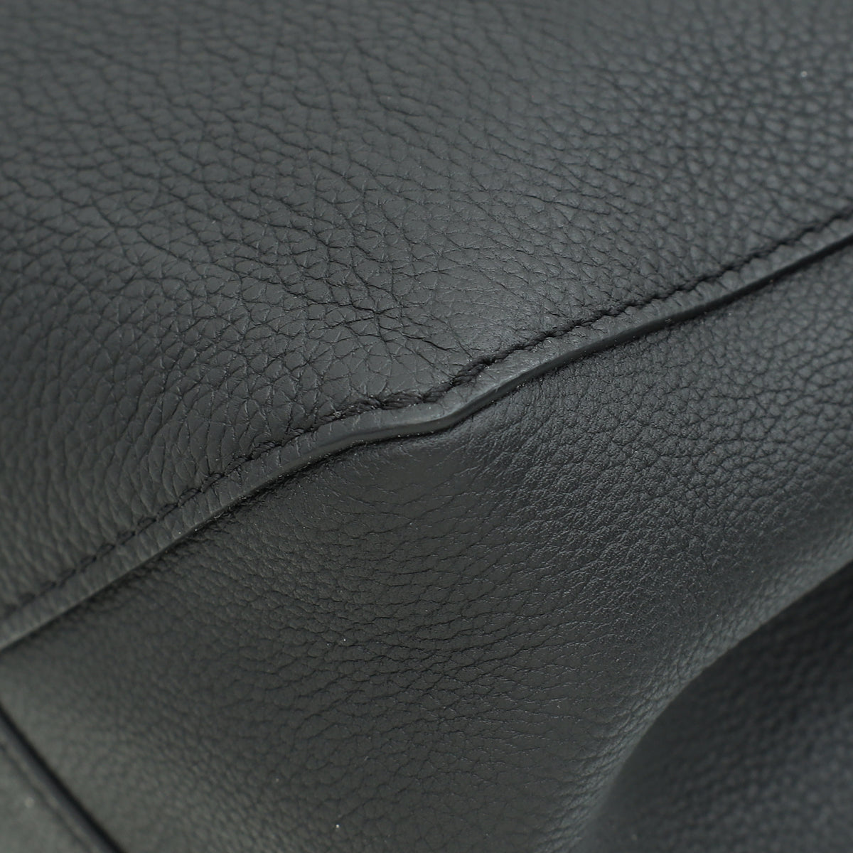Louis Vuitton Bicolor Lockme II Top Handle Flap Bag