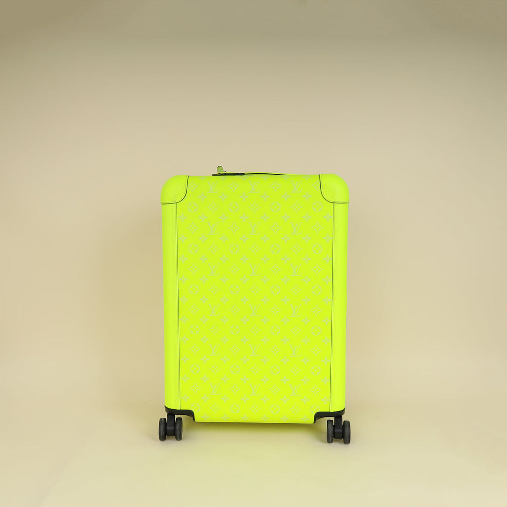 Louis Vuitton Neon Yellow Taigarama Horizon 55