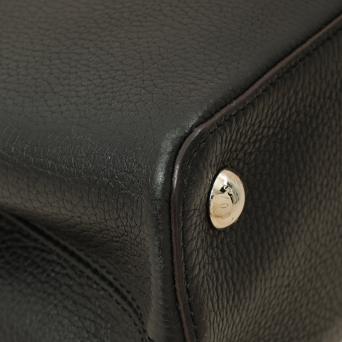 Louis Vuitton Black Capucines MM Bag