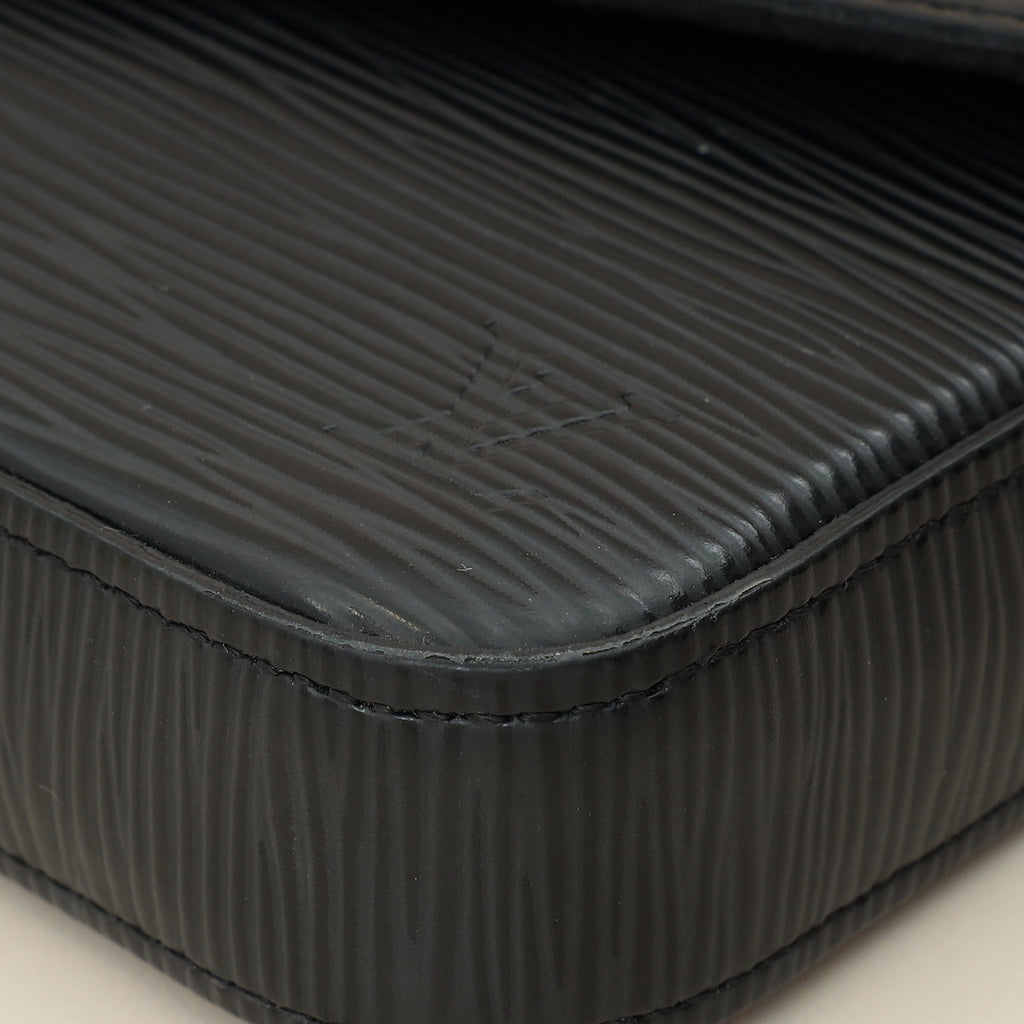 Louis Vuitton Noir Pochette Felicie Bag
