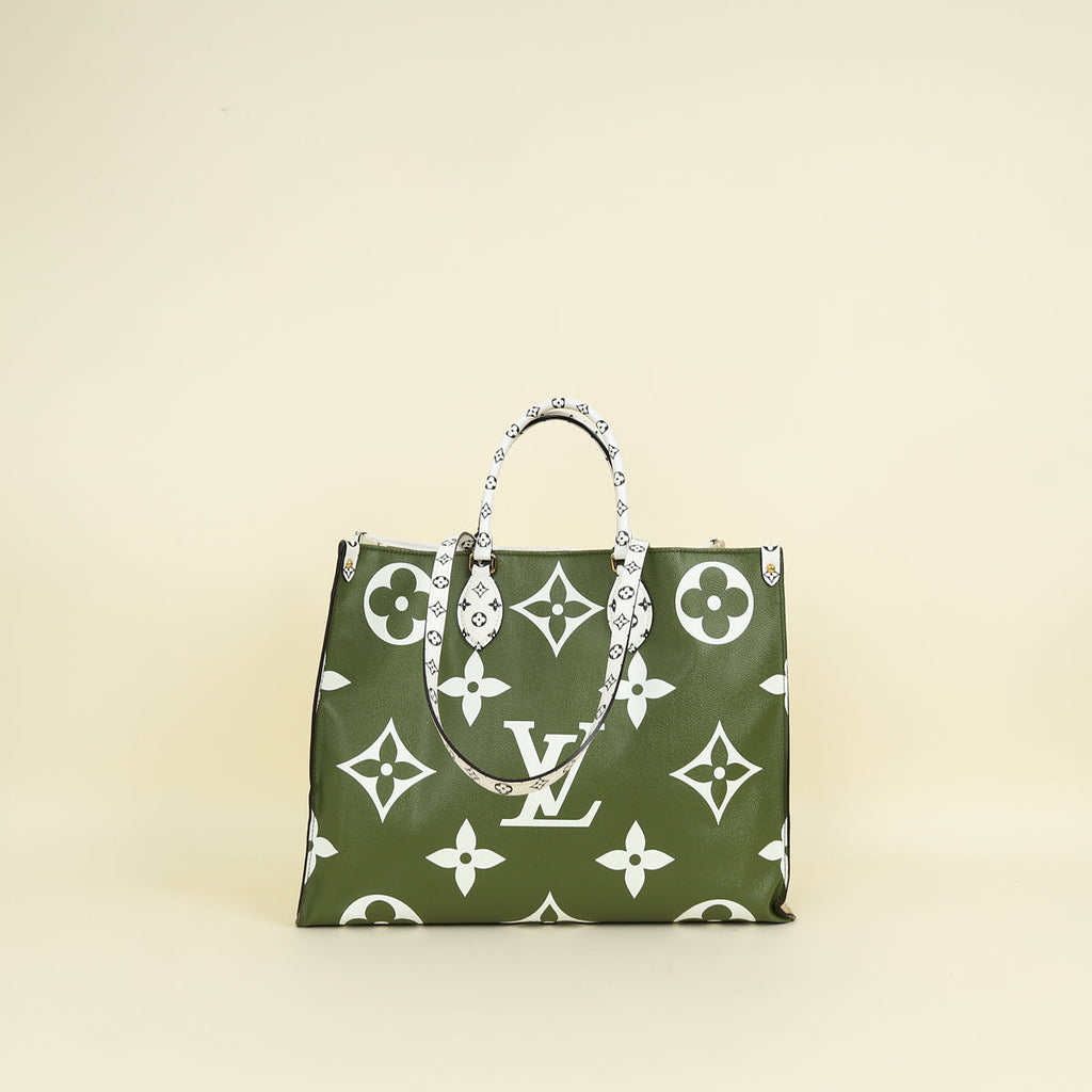 Louis Vuitton Bicolor Monogram Giant Onthego GM Bag