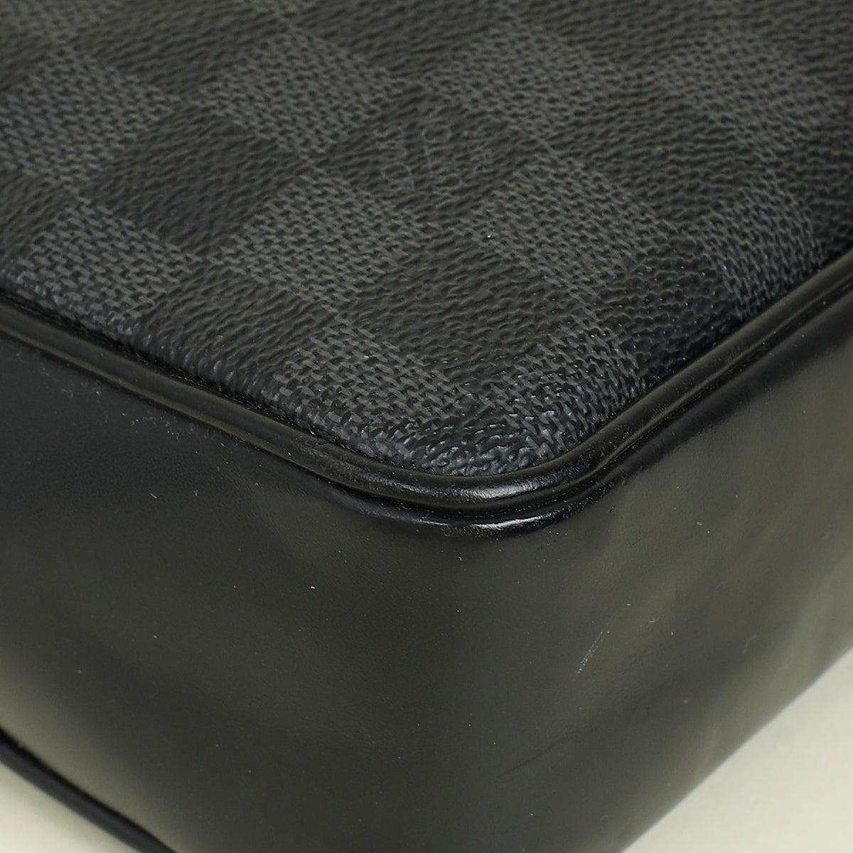 Louis Vuitton Damier Graphite Macassar Kasai Clutch
