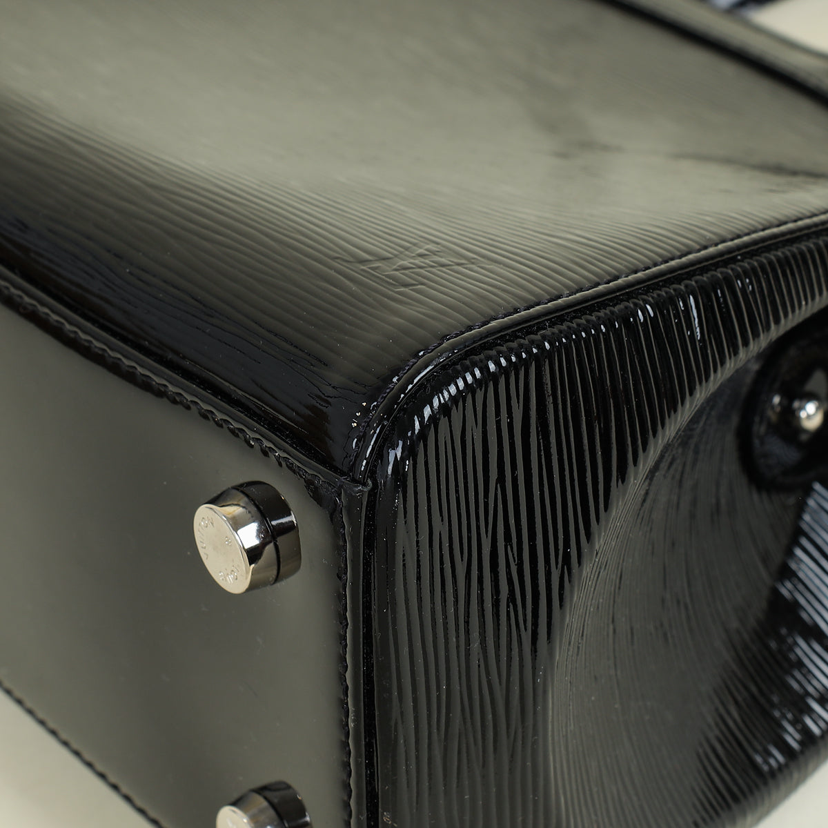 Louis Vuitton Noir Electric Brea MM Bag