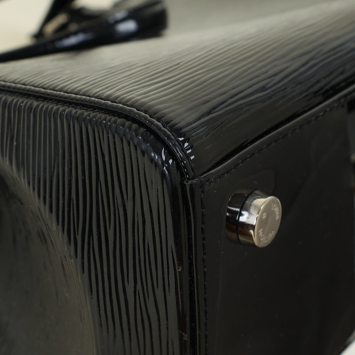 Louis Vuitton Noir Electric Brea MM Bag