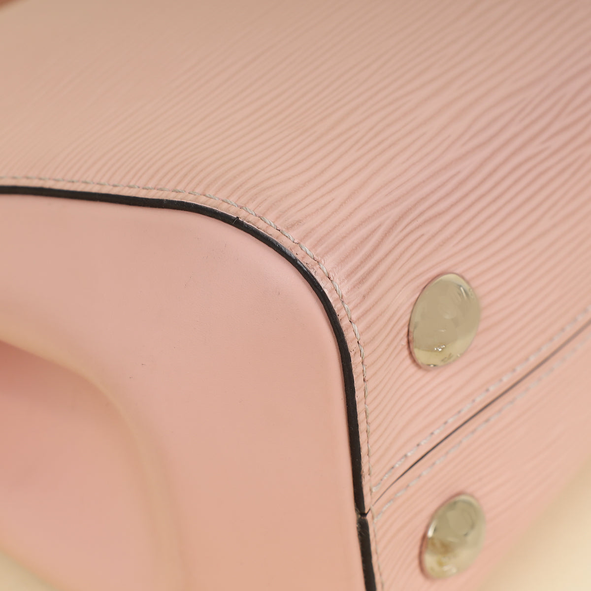 Louis Vuitton Rose Ballerine Cluny BB Bag