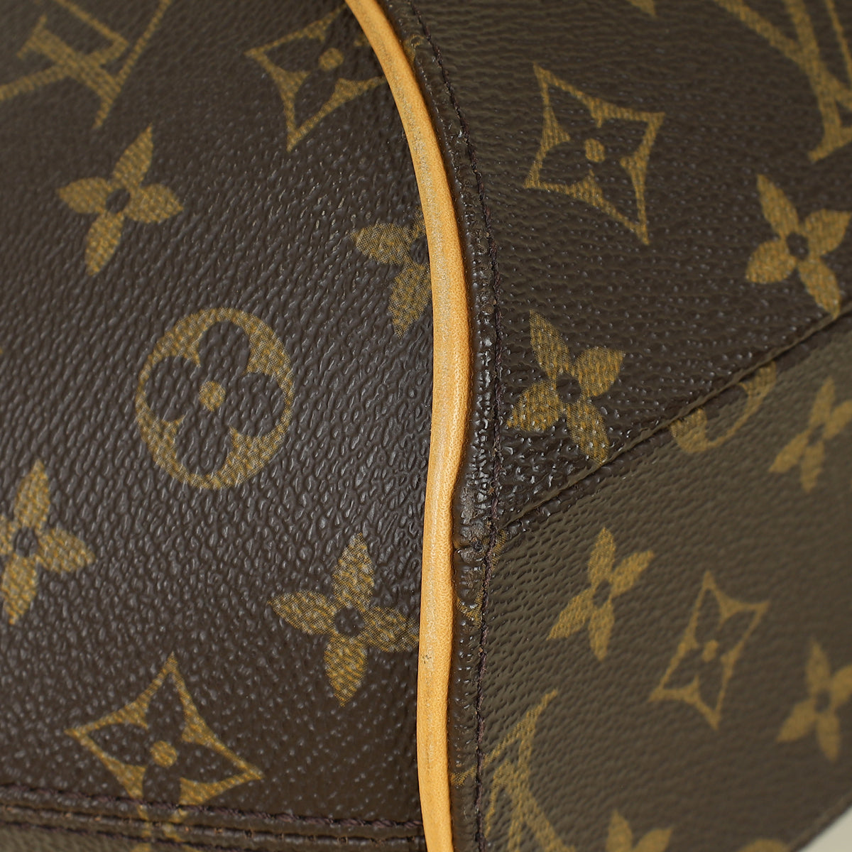 Louis Vuitton Monogram Ellipse MM Bag
