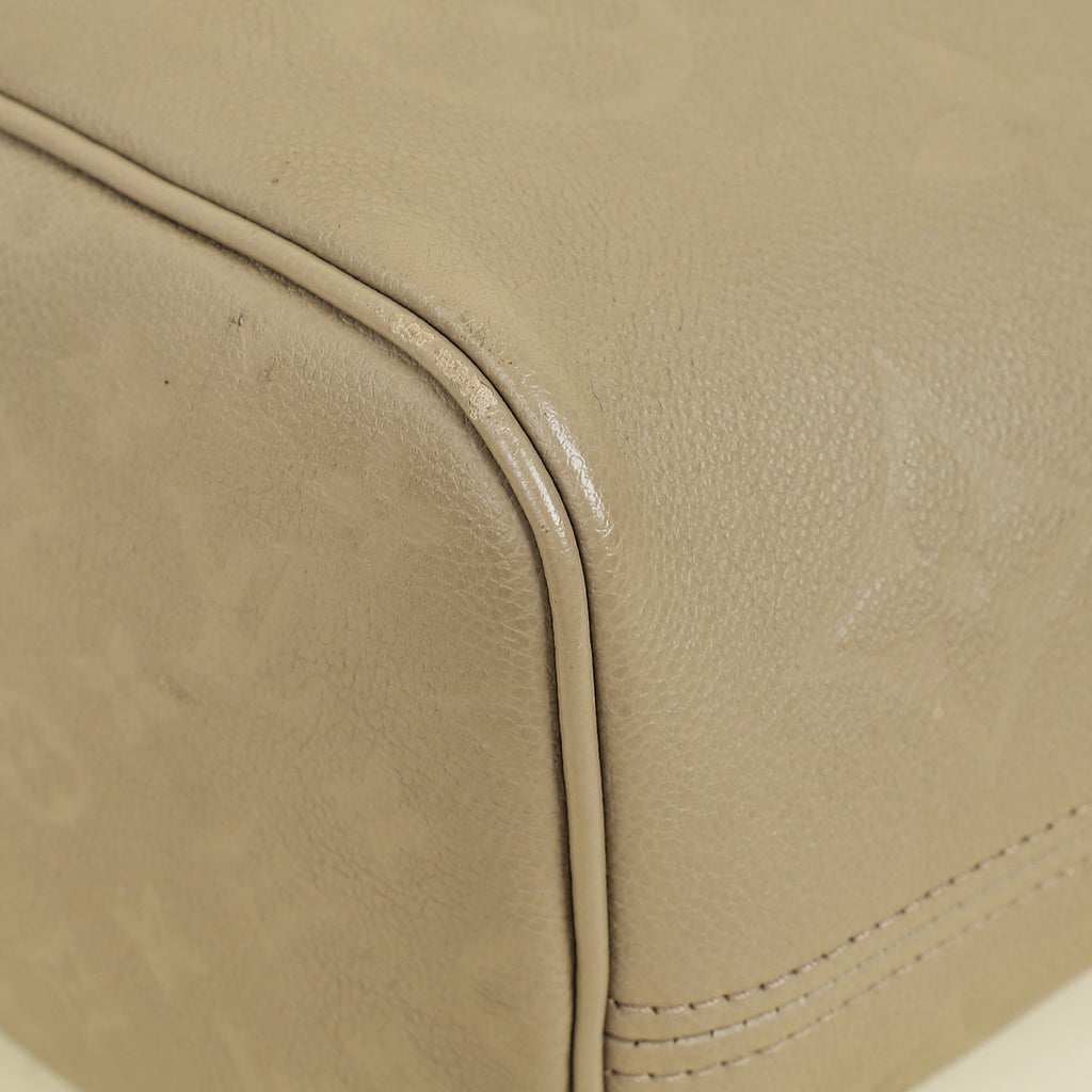 Louis Vuitton Tourterelle Monogram Giant Empreinte Neverfull MM Bag