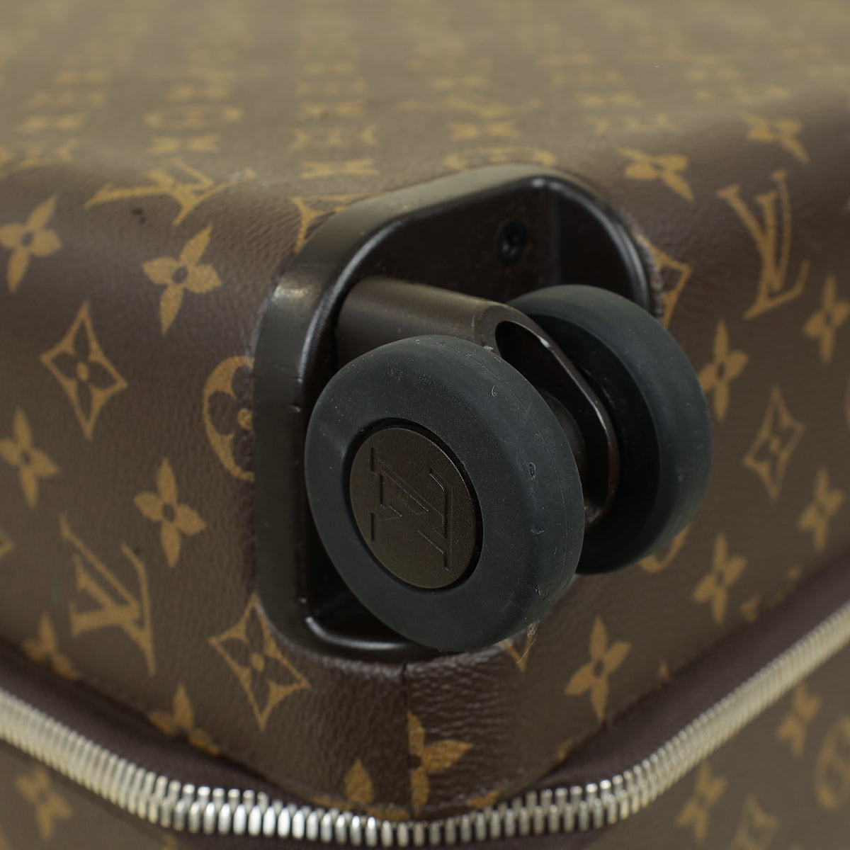 Louis Vuitton Monogram Macassar Horizon 55 Suitcase w/ initial AAA