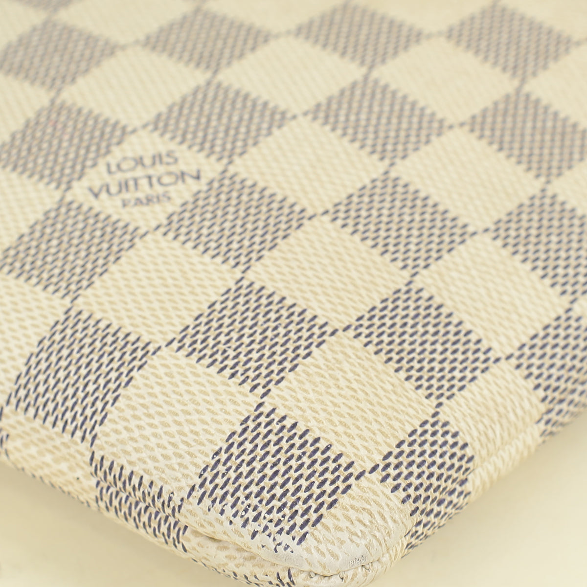 Louis Vuitton Damier Azur Rose Ballerine Cowhide Daily Pouch