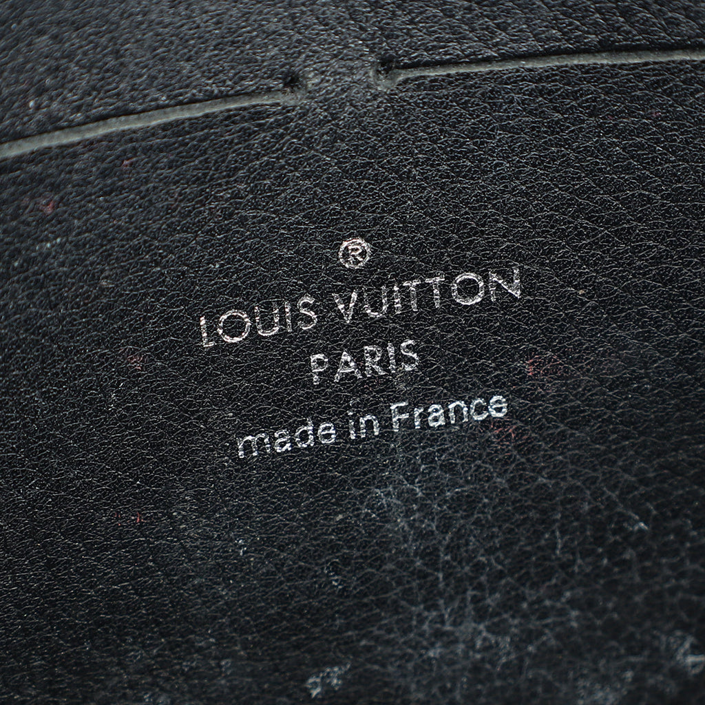 Louis Vuitton Black MyLockMe Chain/Wristlet Pochette