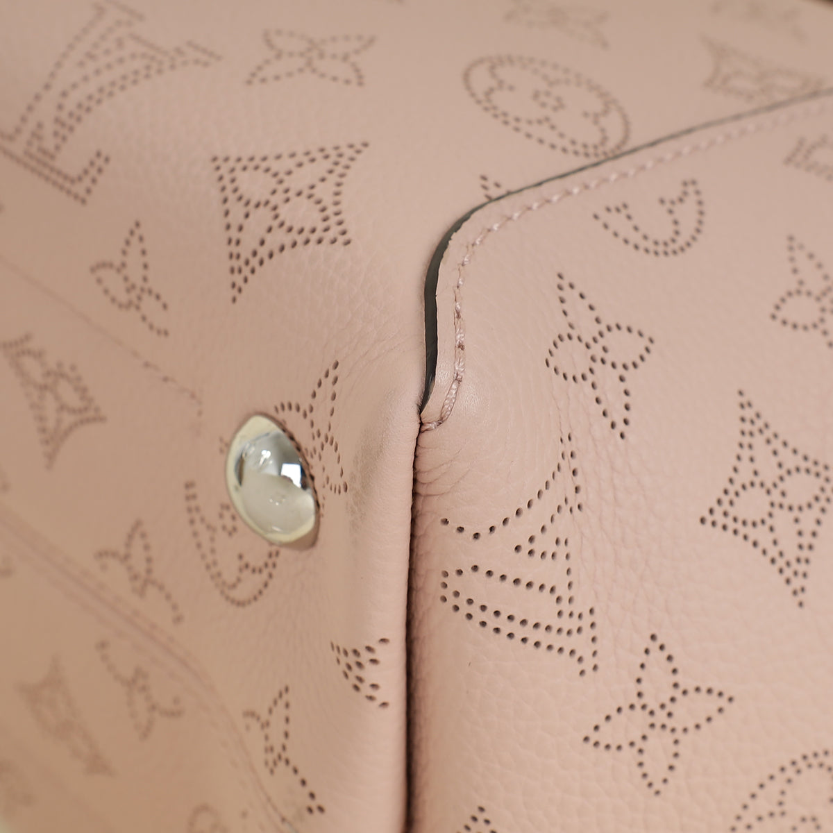 Louis Vuitton Magnolia Mahina Monogram Hina PM Bag