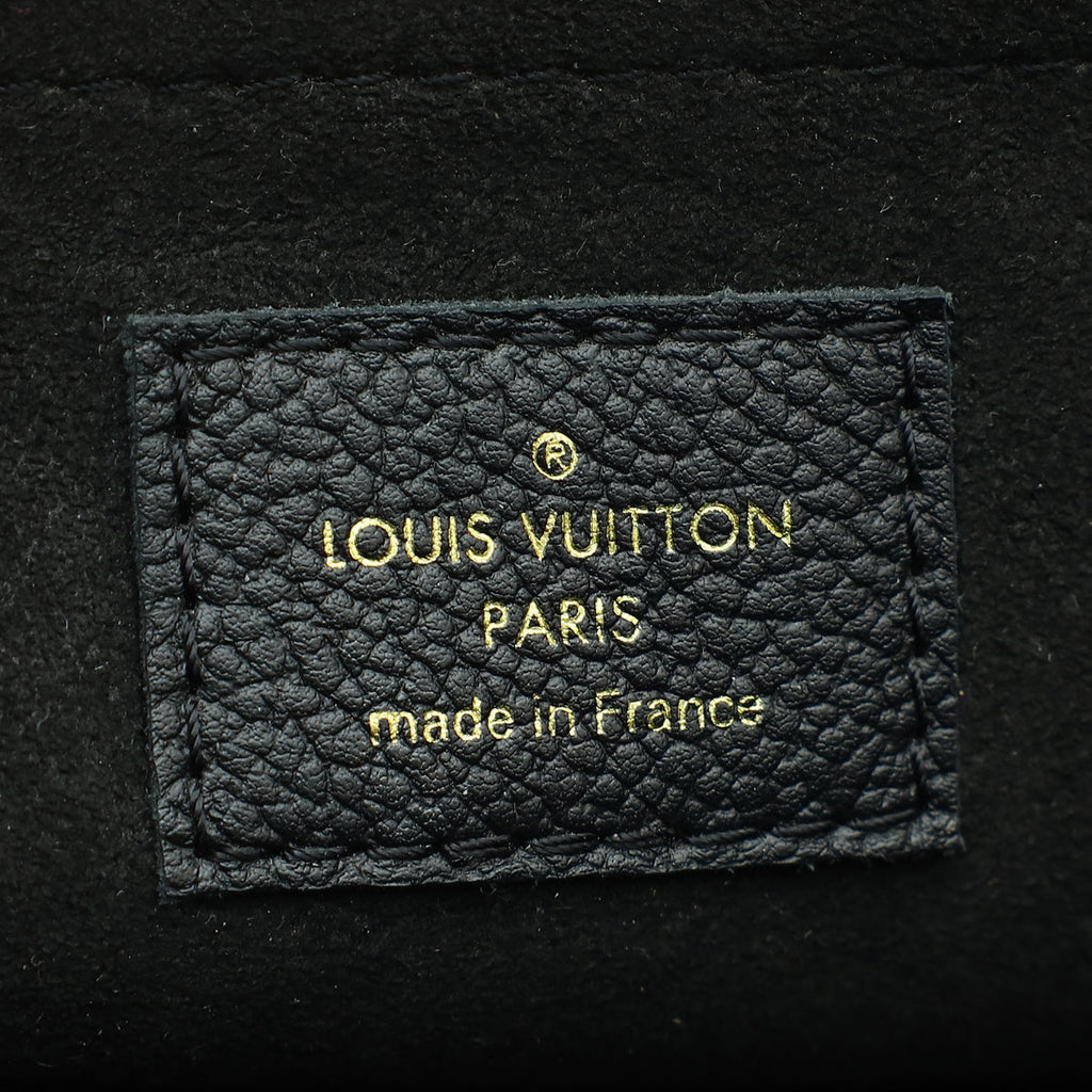 Louis Vuitton Monogram Noir Daily Pouch
