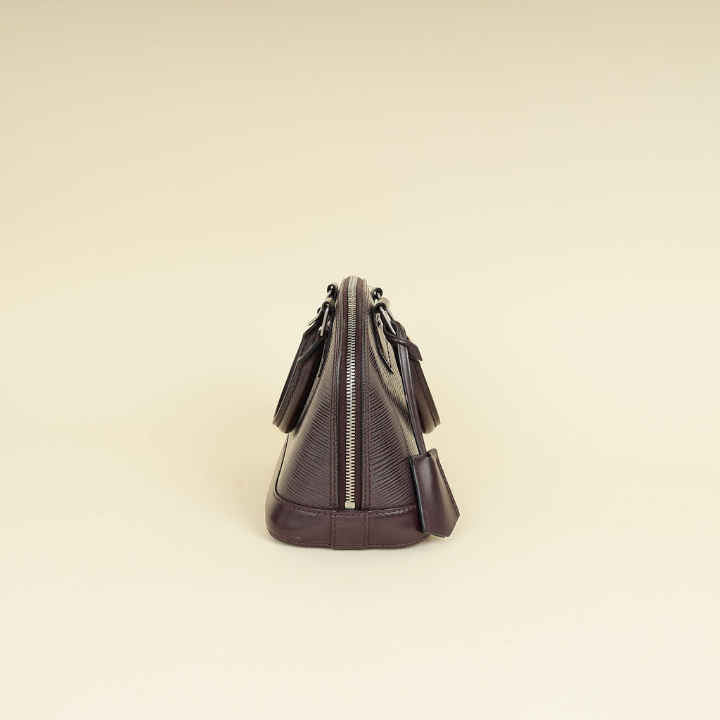 Louis Vuitton Quetsche Alma BB Bag