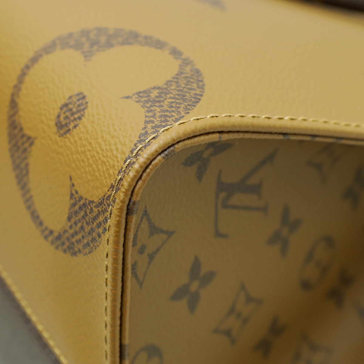 Louis Vuitton Brown Monogram and Monogram Reverse Onthego MM Bag