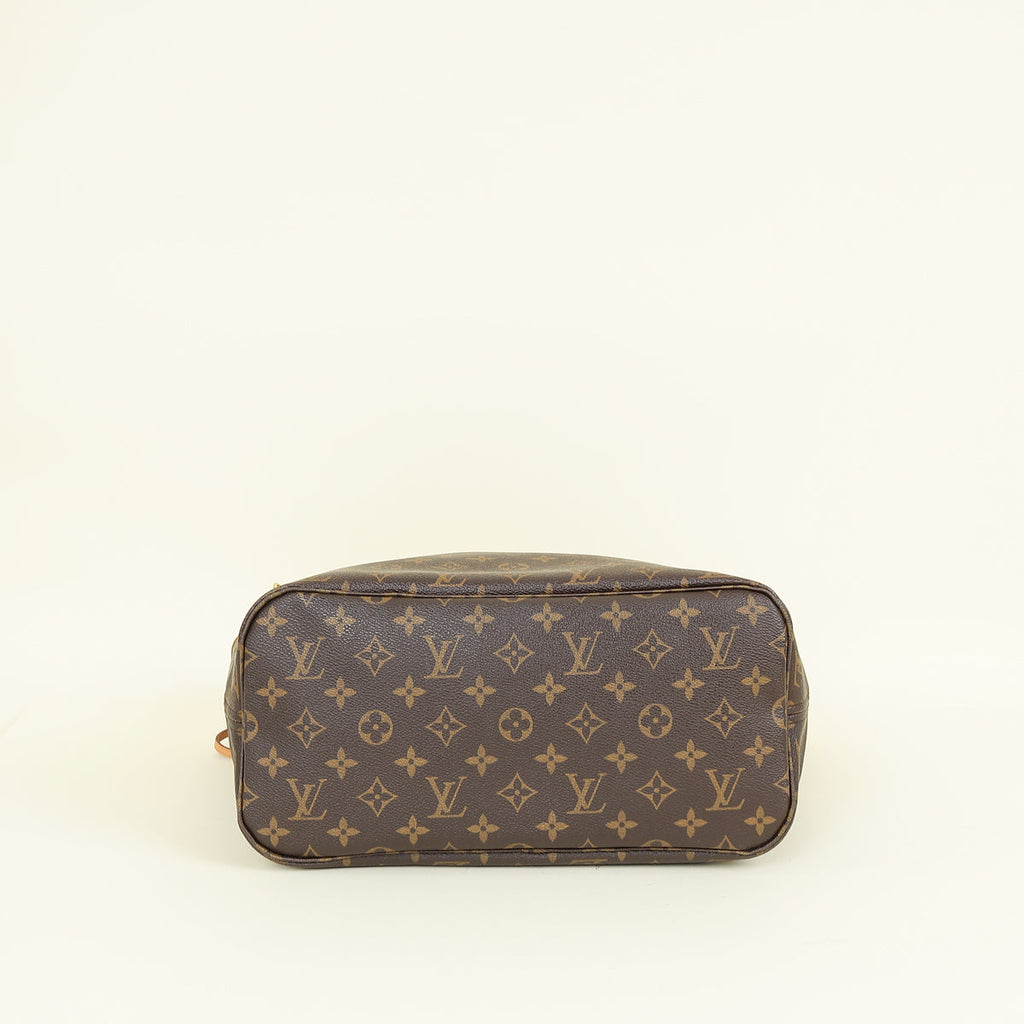 Louis Vuitton Monogram Neverfull MM Bag W/ Pouch