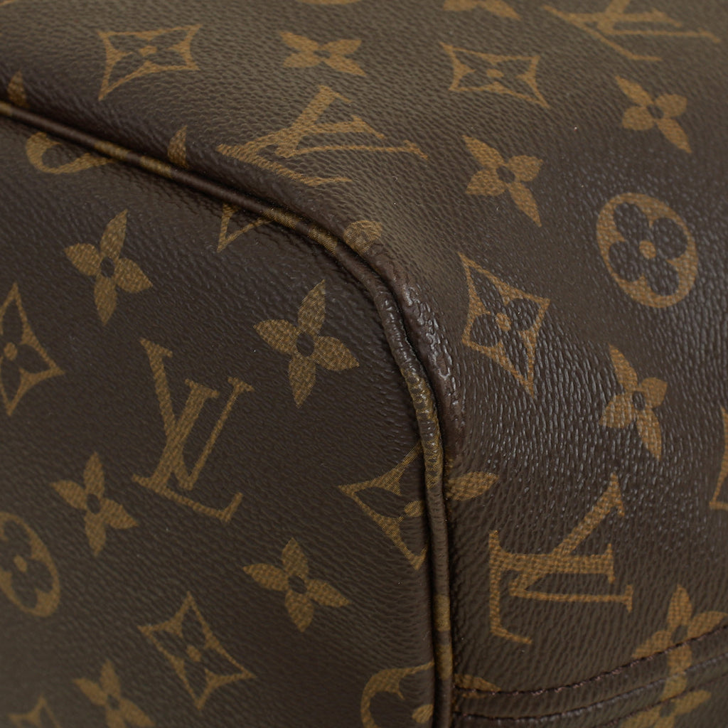 Louis Vuitton Monogram Neverfull MM Bag W/ Pouch