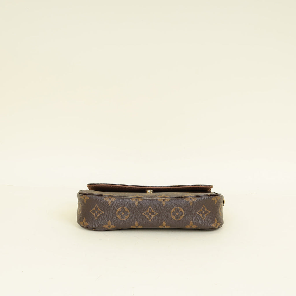 Louis Vuitton Monogram Wallet On Chain