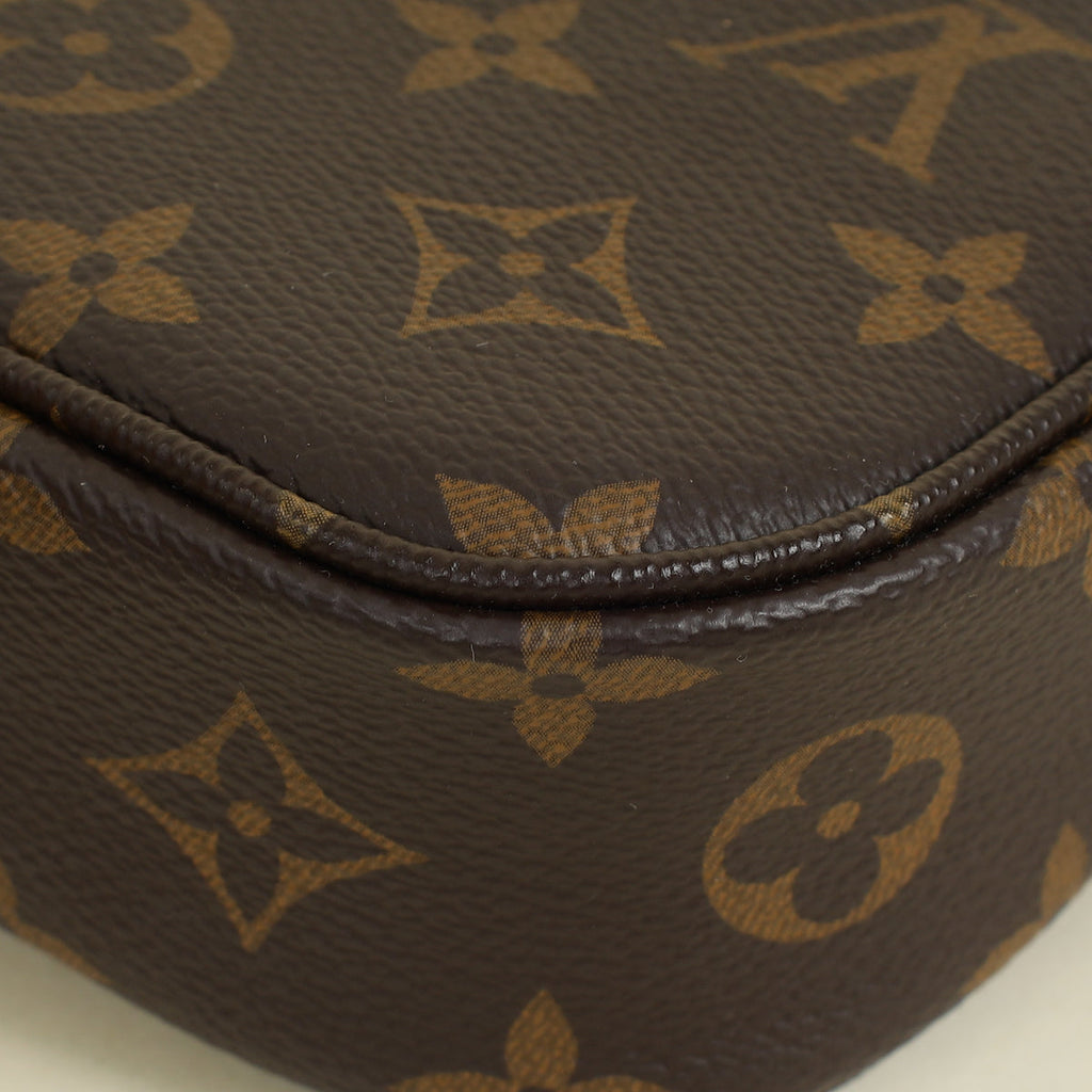 Louis Vuitton Monogram Wallet On Chain